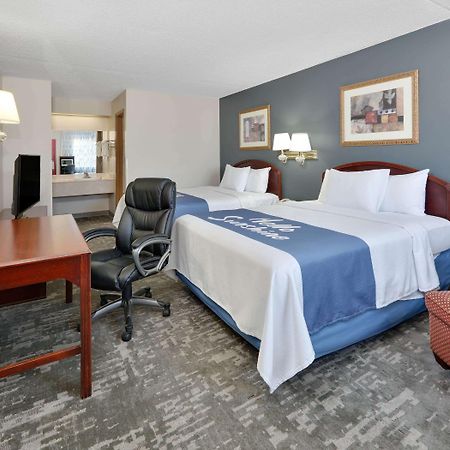 Days Inn & Suites By Wyndham Bentonville Luaran gambar