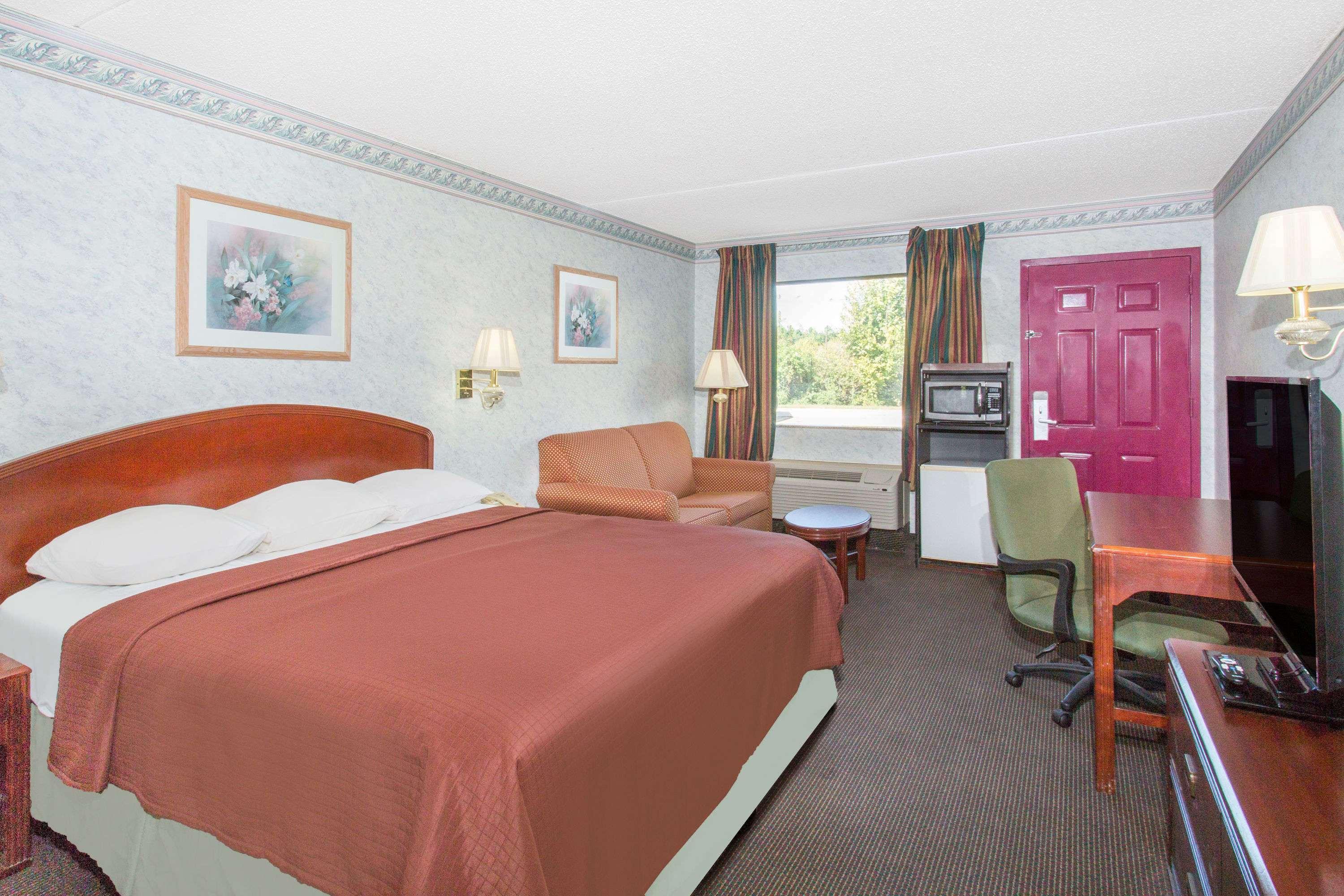 Days Inn & Suites By Wyndham Bentonville Luaran gambar