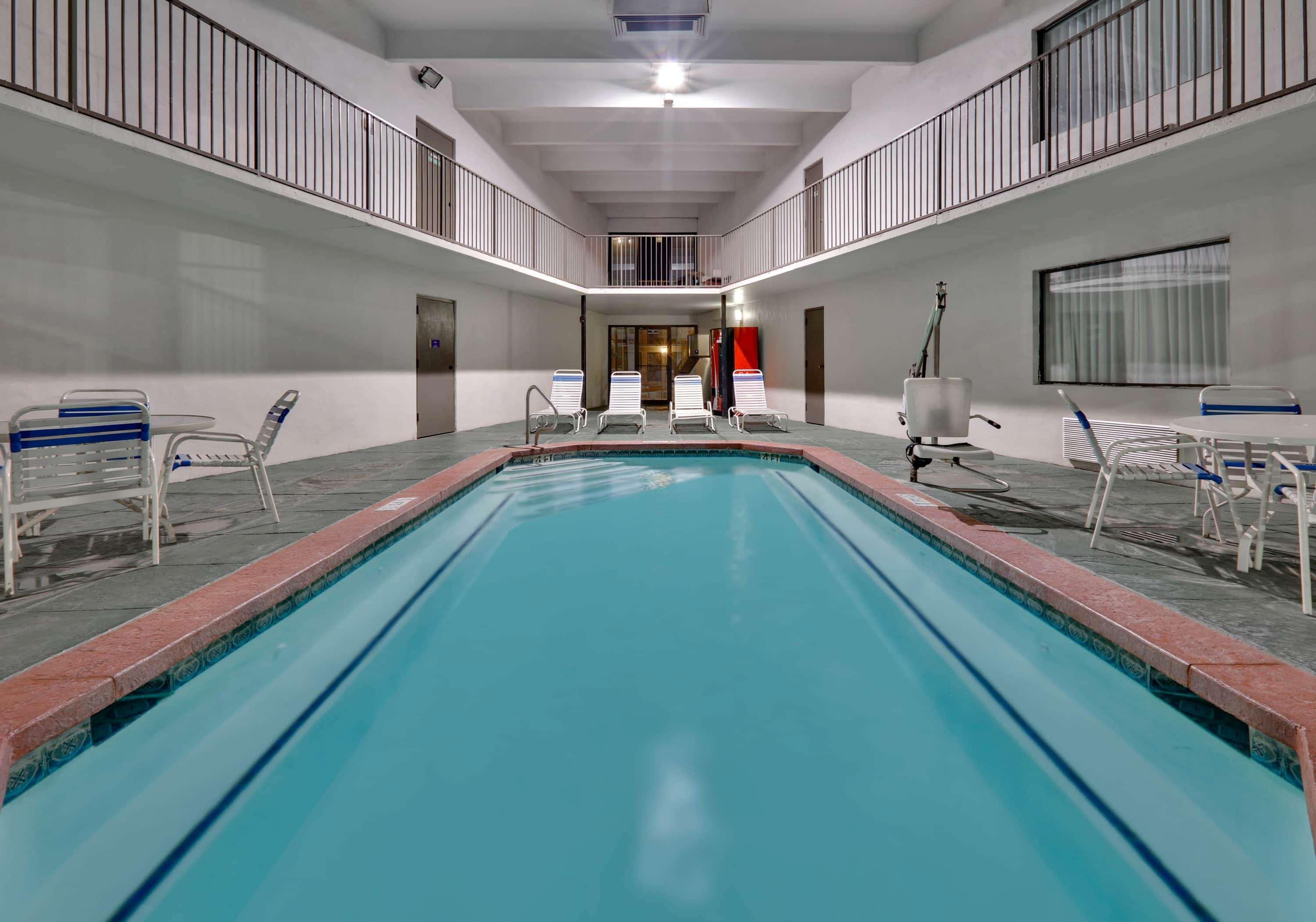 Days Inn & Suites By Wyndham Bentonville Luaran gambar