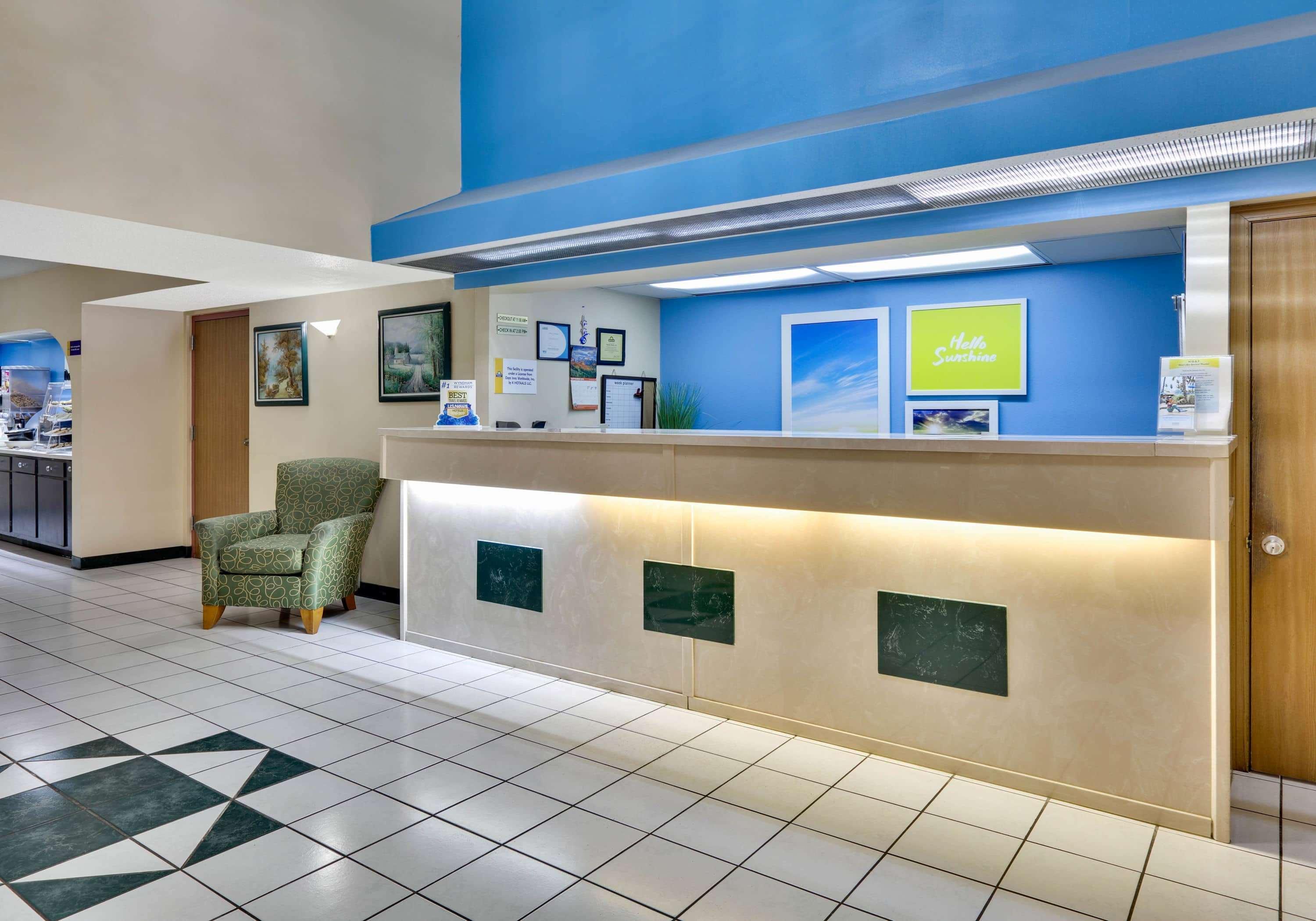 Days Inn & Suites By Wyndham Bentonville Luaran gambar