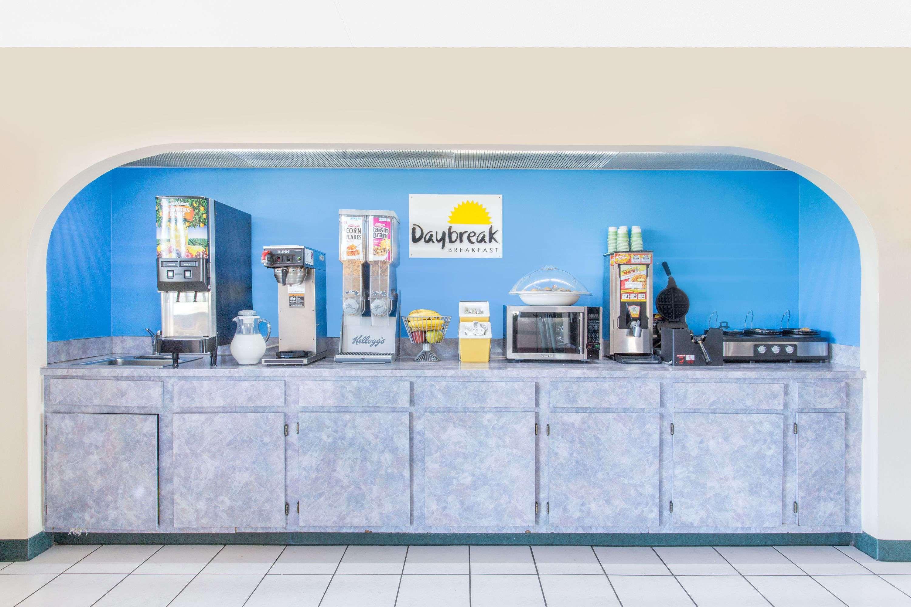 Days Inn & Suites By Wyndham Bentonville Luaran gambar